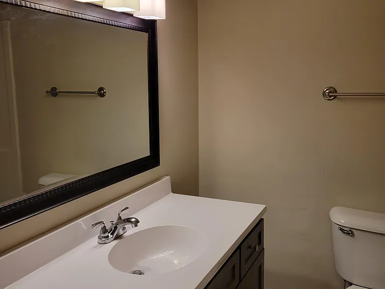 701 Village Dr #701 — Photo 5