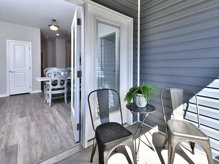 Grand Oaks Apartments — Photo 21