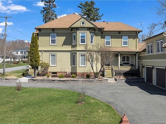 2nd image of 166 Montague St