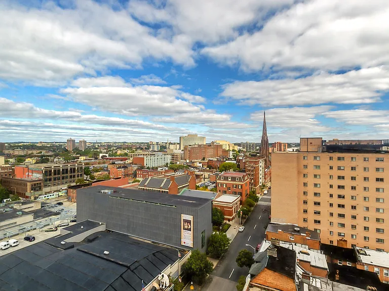 Gallery Tower — Photo 9