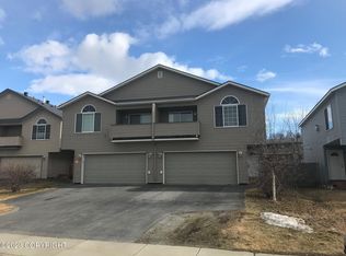 6594 Whispering Loop, Anchorage, AK 99504