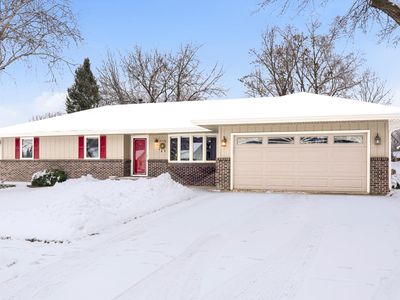 2010 Cimarron Dr, Freeport, IL, 61032