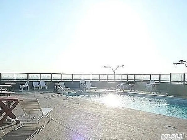 110-11 Queens Boulevard image 1 of 4