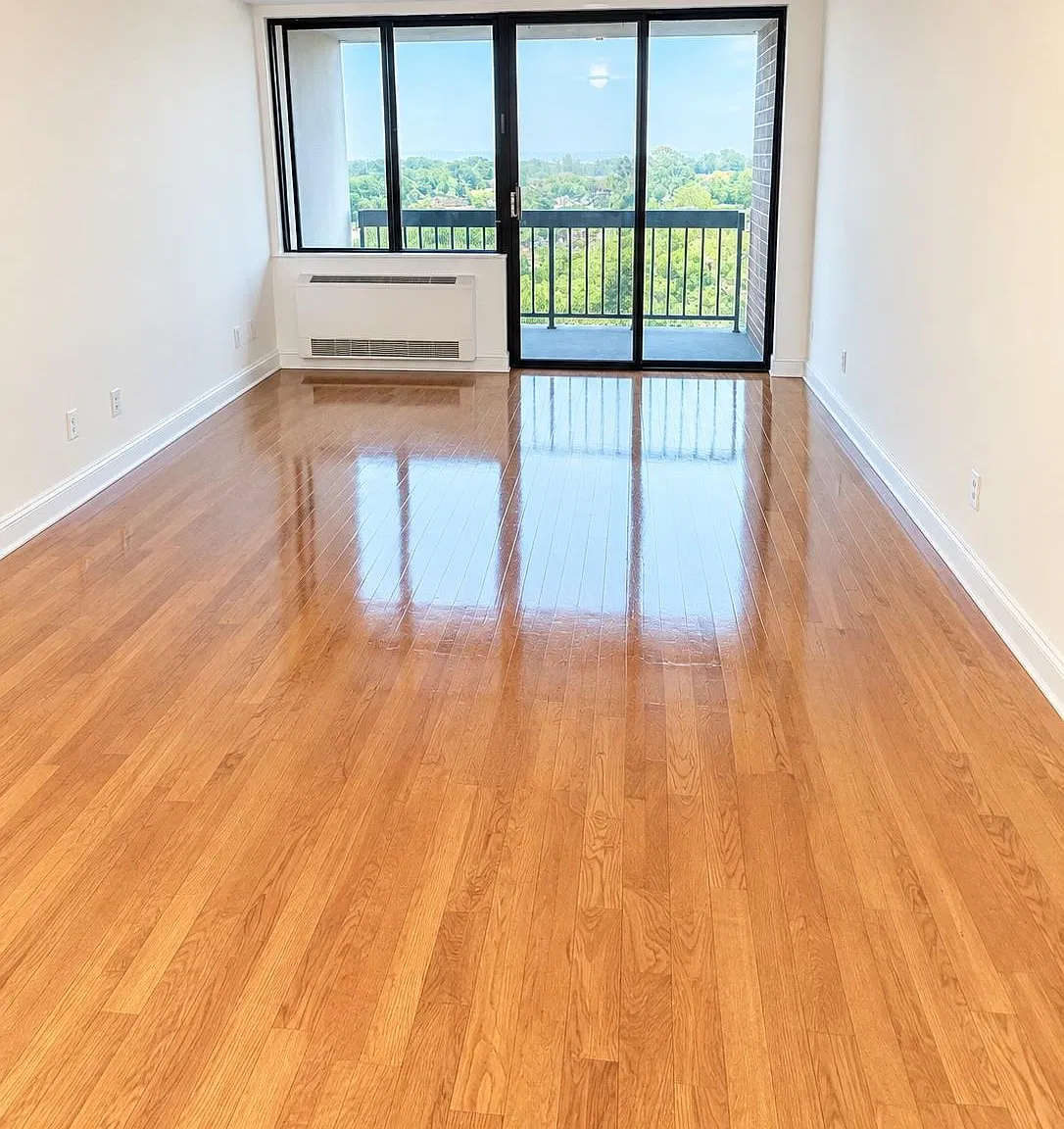 2 Bay Club Dr — Photo 1