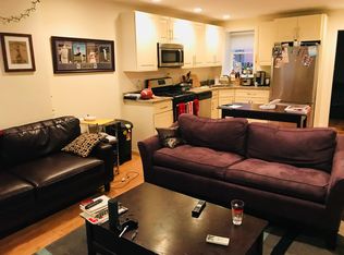 6 Baldwin Pl APT 1R, Boston, MA 02113