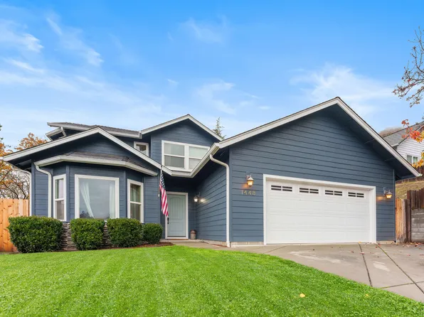 1448 NE Jennifer Way, Grants Pass, OR 97526