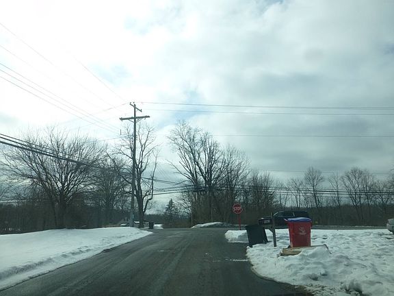 4th image of 2226 Rhoads Rd