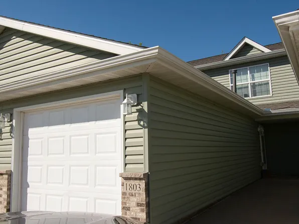 1803 Daniel Ln NE, Stewartville, MN 55976