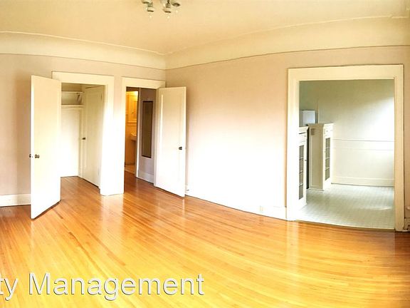 2nd image of 4203 Brooklyn Ave NE #3978592