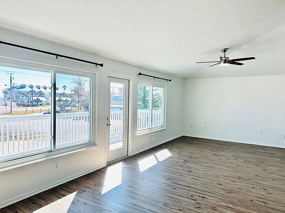 4th image of 130 Norwood Ave #130