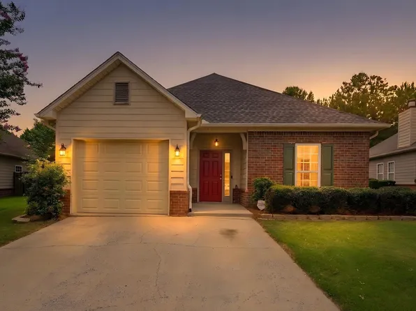 2013 Preston Ln, Chelsea, AL 35043