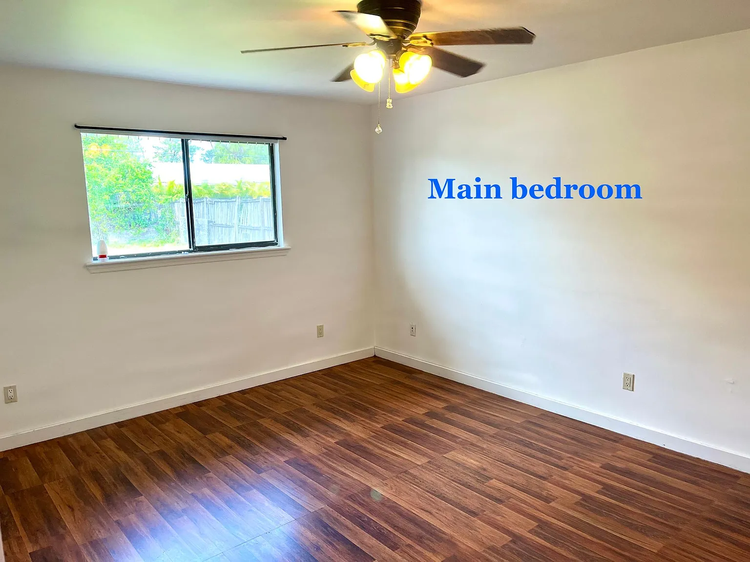 2 bed, 936 sqft, $1,600 — Photo 2