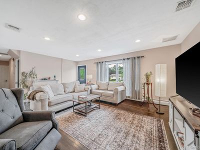 39 Aron Drive, Bohemia, NY, 11716
