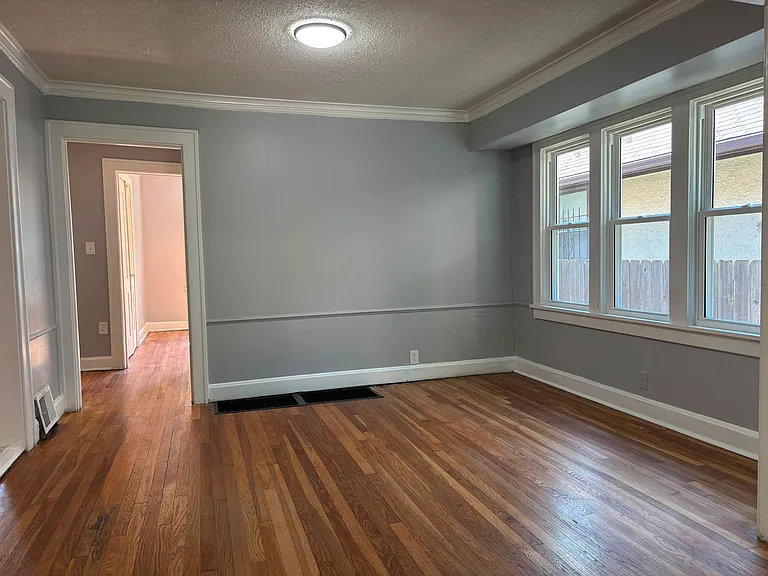 5439 Paseo Blvd — Photo 6