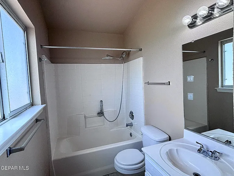 12312 Tierra Laguna Dr — Photo 16