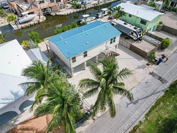 2nd image of 31117 Hibiscus Dr