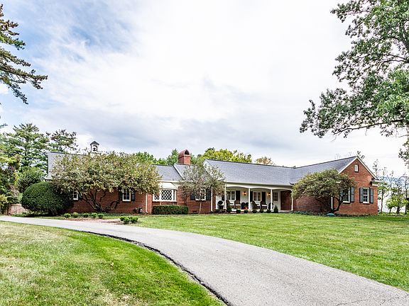 4th image of 538 Wayside Dr