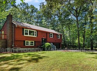198 Carlisle Rd, Bedford, MA 01730