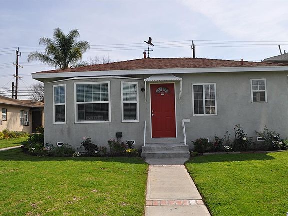 4th image of 1620 N Hollywood Way