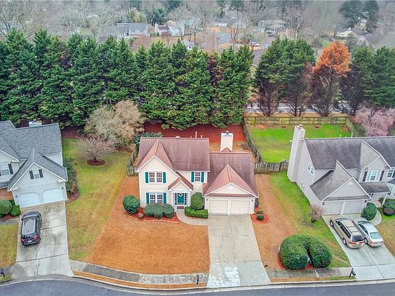 3rd image of 3924B Berwick Farm Dr
