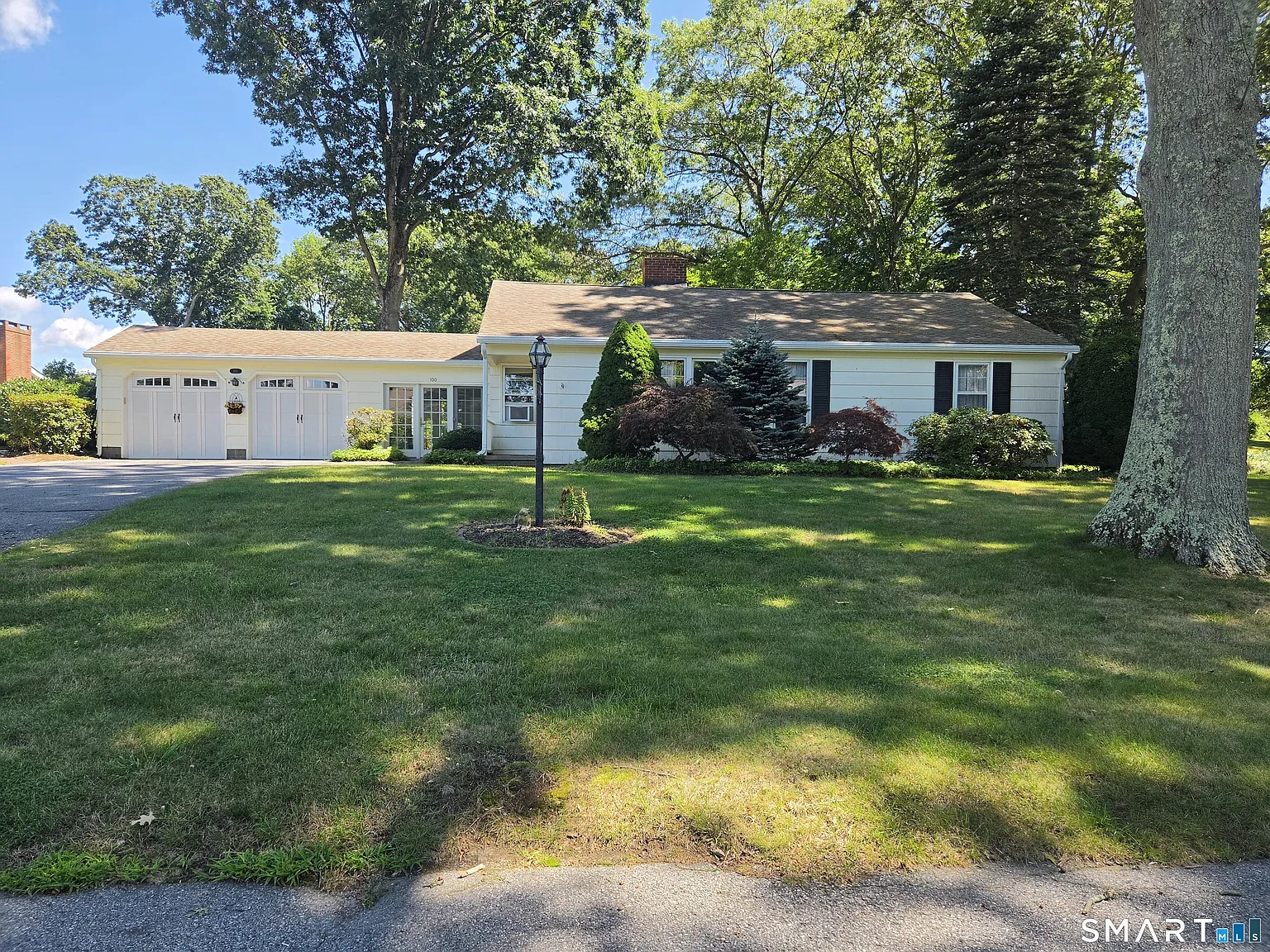 3 bed, 1.5 bath, 1411 sqft, $2,800 — Photo 3