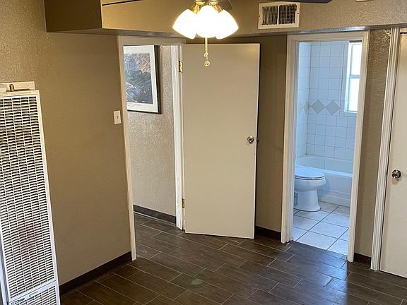 4th image of 505 Eastland St