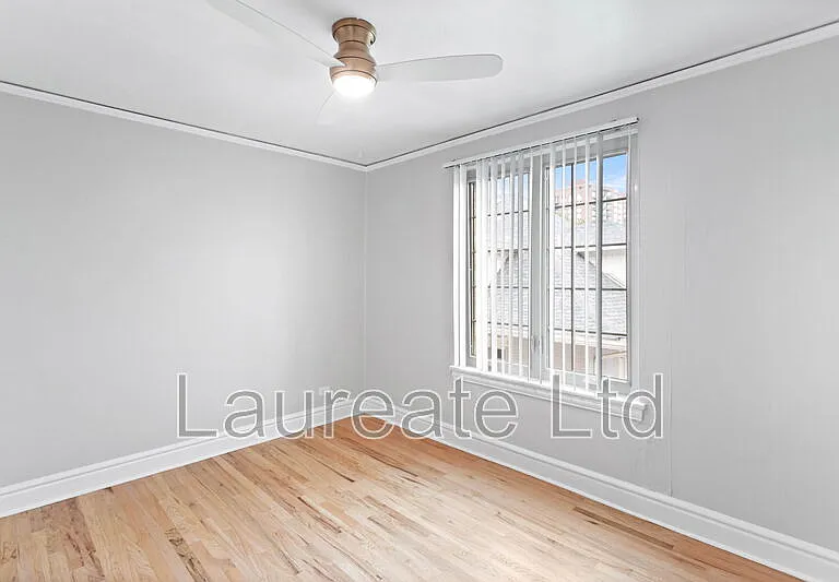 1050 N Pearl St #301 — Photo 11
