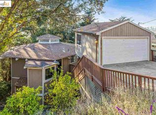 1857 Magellan Dr, Oakland, CA 94611