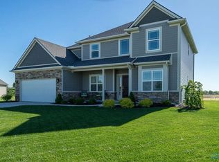 2759 Long View Dr, Maumee, OH 43537