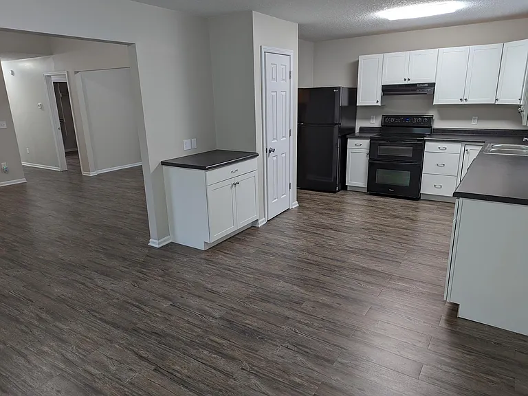 15210 Water Oak Pl — Photo 3