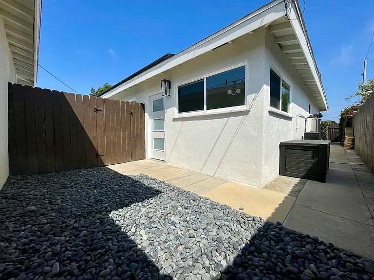 787 Joann St #B — Photo 11