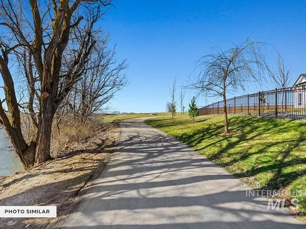 2159 E Thea Dr, Kuna, ID 83634