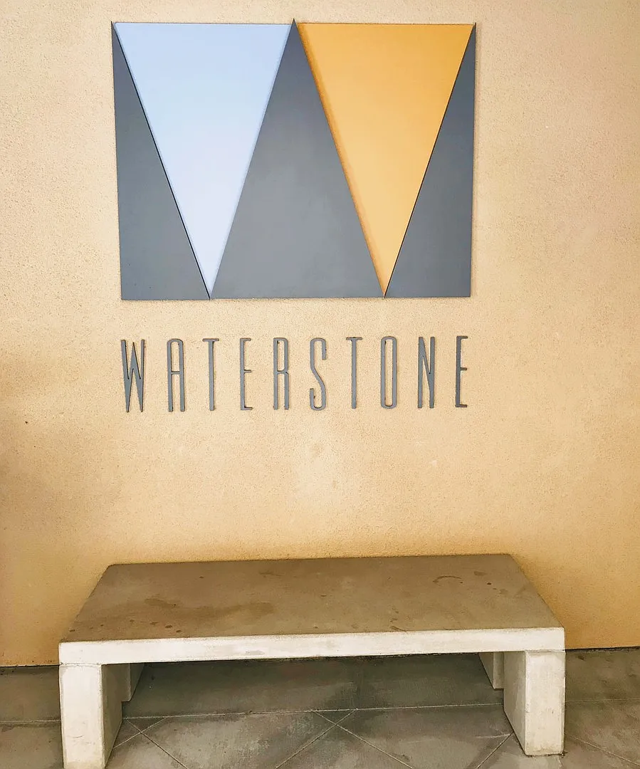 Ideally located Playa Vista Condo — Photo 4