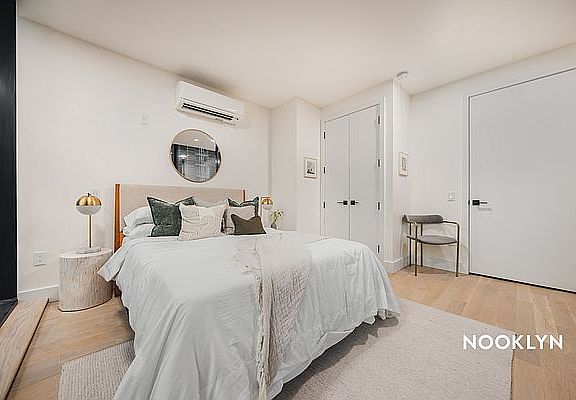 5th image of 250 Gold St #402