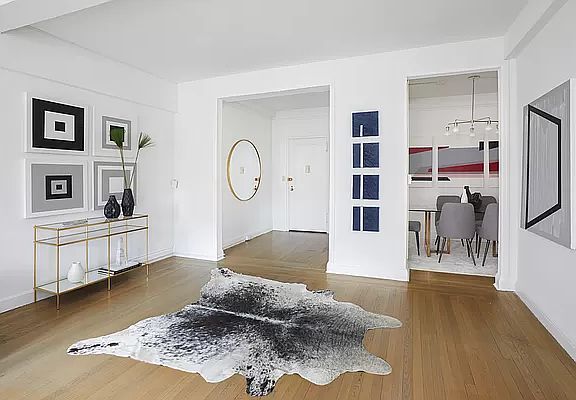 2nd image of 435 51st St #15B