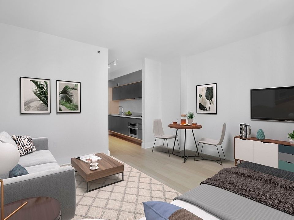 1st image of 10 City Pt APT 31Q