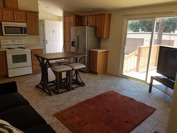 2nd image of 4708 Clairemont Dr
