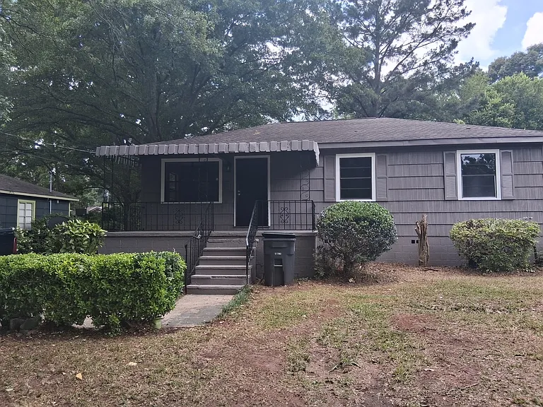 1648 Mims St SW — Photo 1
