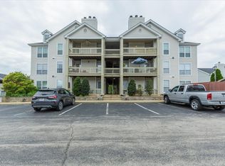1419 Whispering Creek Dr APT F, Ballwin, MO
