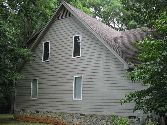 5th image of 808 Belmont St
