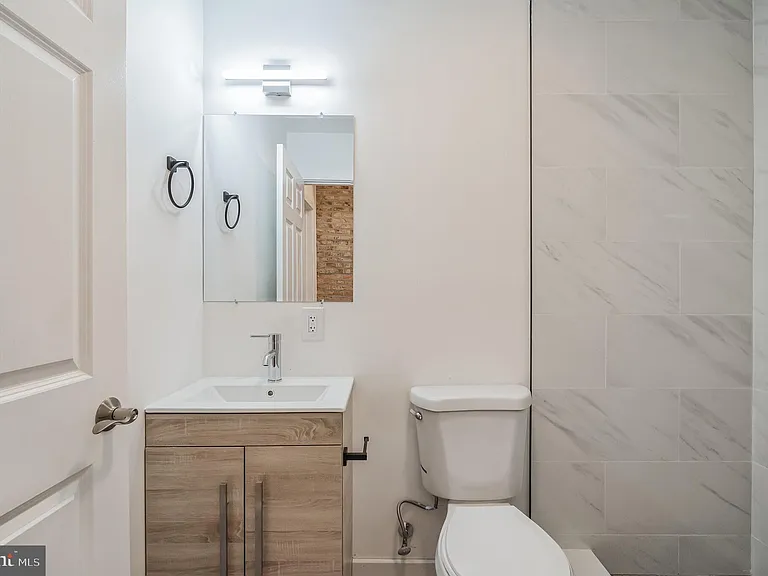 405 S 42nd St #1C — Photo 18