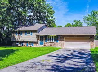 396 Lammes Ln, New Carlisle, OH