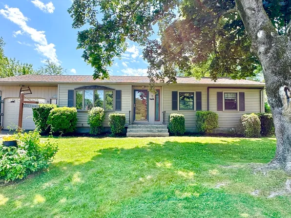 70 Kane Rd, Holyoke, MA 01040