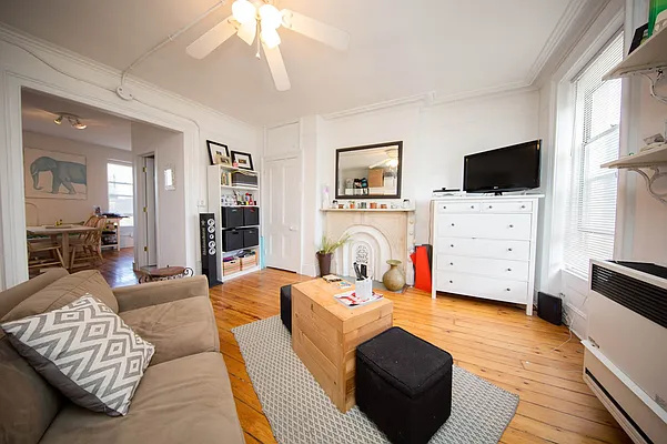 Rented by Avenue Sotheby's International Realty | media 13