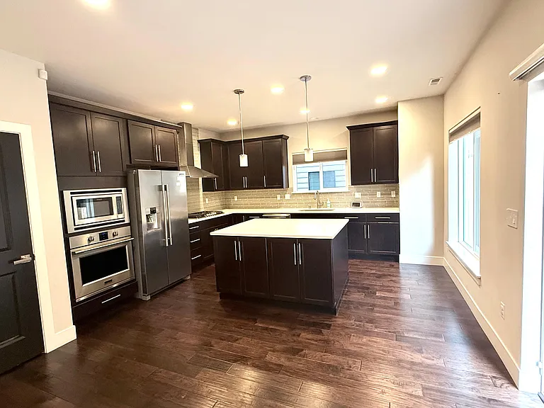 4312 181st St SE — Photo 3