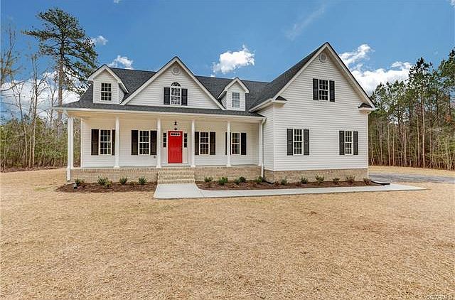 1st image of 15852 Woodcliff Ln