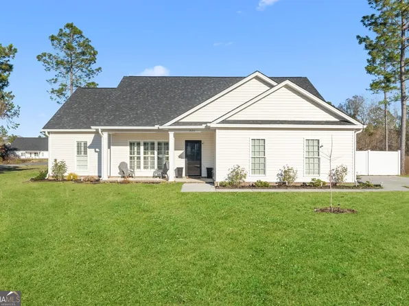226 Alcovy Cir, Ellabell, GA 31308