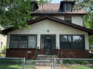 801 4th St NE APT 2, Minneapolis, MN 55413