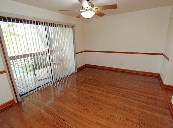 3rd image of 4922 S Tupelo Turn
