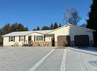 4629 E Clark Rd, Harrisville, MI 48740